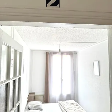 Balcon De Paris アパート *